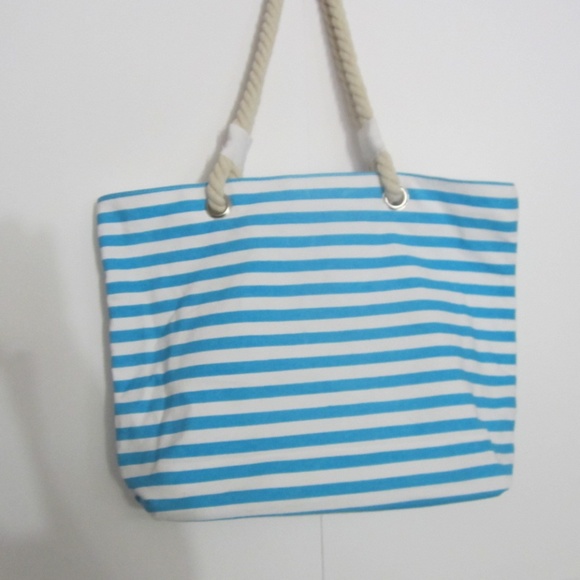 Lucky 7 Canvas Tote - Picture 4 of 8